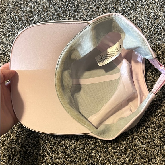 Lululemon Athletica Baby Pink Running Hat - Picture 3 of 5